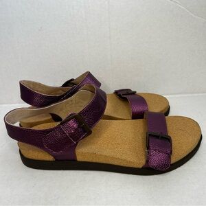 Revitalign Excursion Sandals Plum metallic women’s size 12